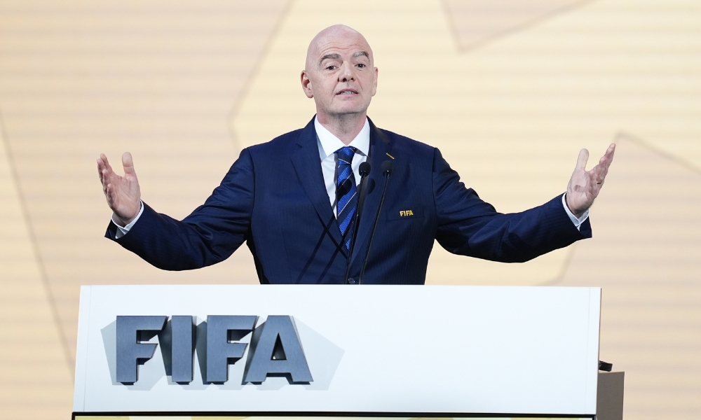 霍华德入选魔术名人堂！他为NBA效力18年共赚到多少钱？.